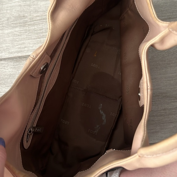 Tod’s Shopping Media Leather Two Way Bag Tan GUC - Picture 14 of 17